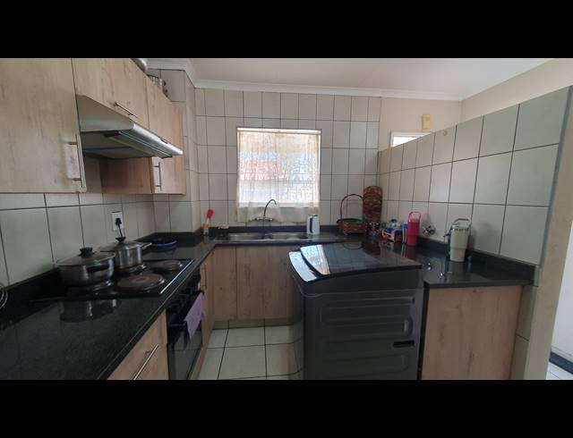 2 BEDROOM SECTIONAL TITLE FOR SALE IN NEW REDRUTH